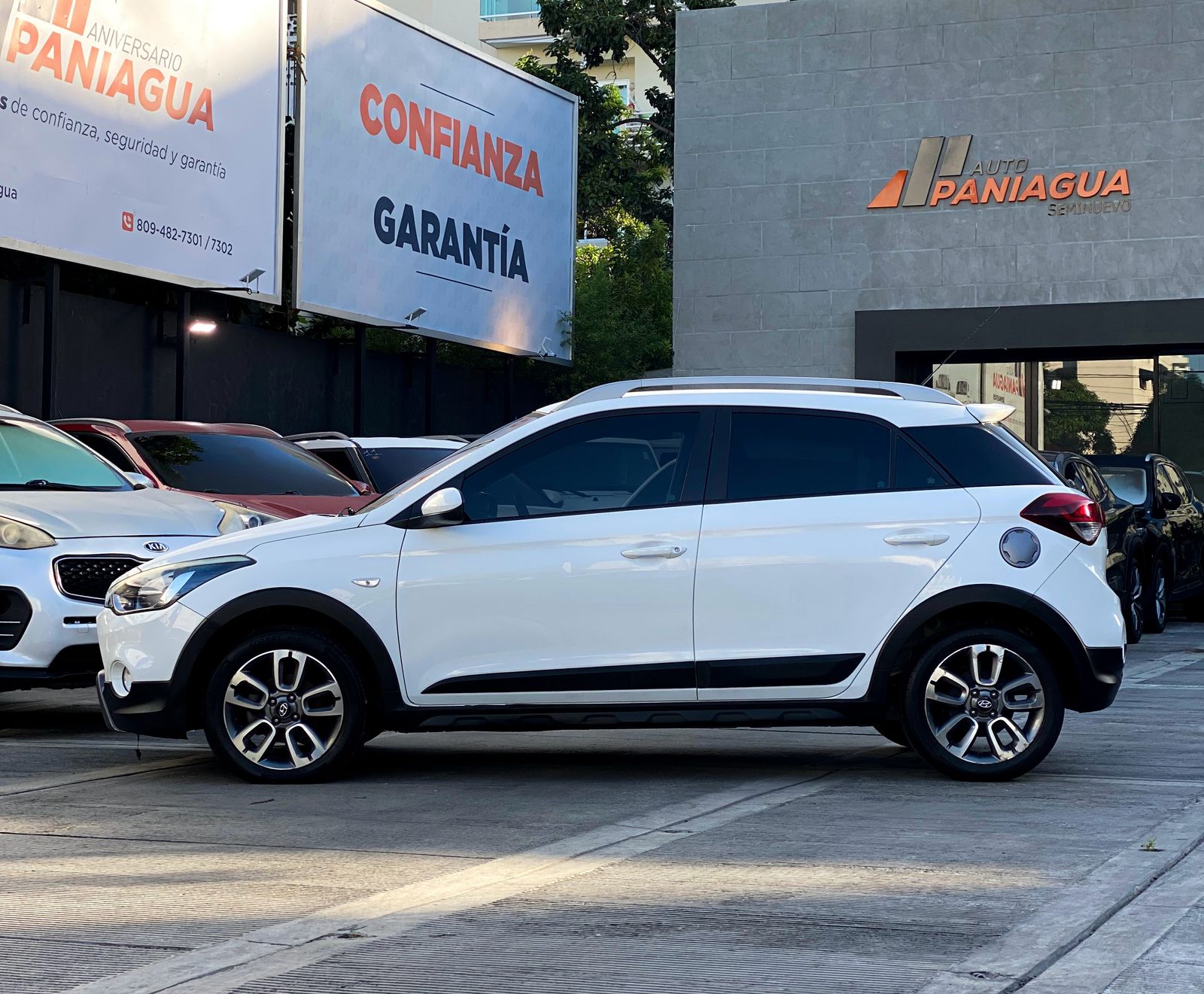 carros - Hyundai i20 Active 2020 FINANCIAMIENTO DISPONIBLE 0