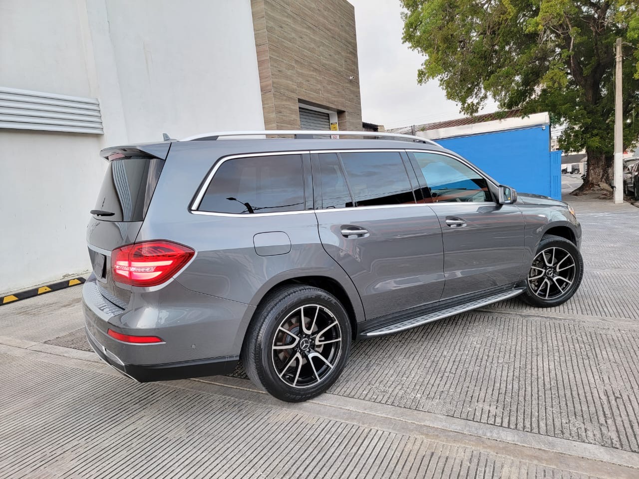 jeepetas y camionetas - Mercedes Benz GLS 450 2019 3