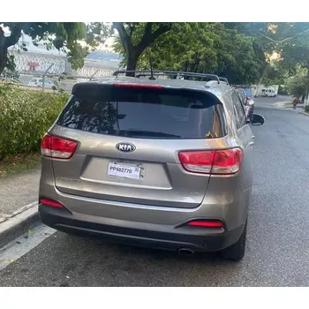 jeepetas y camionetas - Kia Sorento 2017. 4x4. 3 filas asientos. IMPORTADA 1