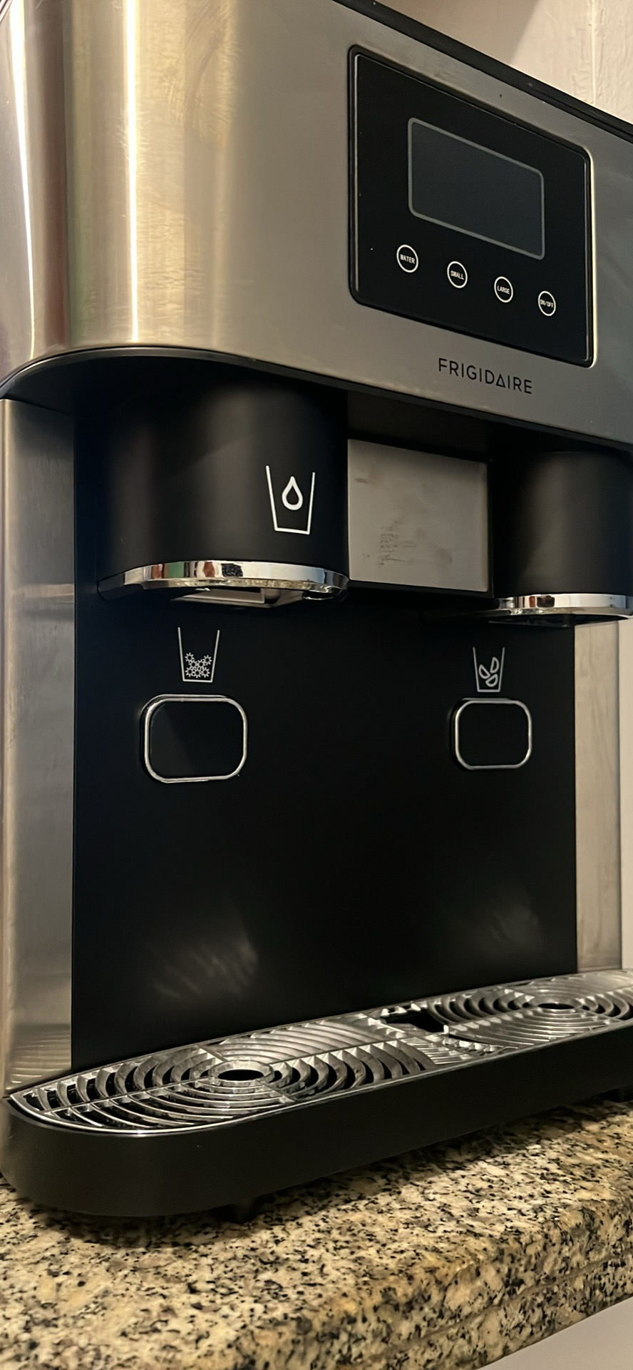 electrodomesticos - Frigidaire EFIC245-SS EFIC245 - Trituradora de hielo y máquina de cubos, 3 en 1 6