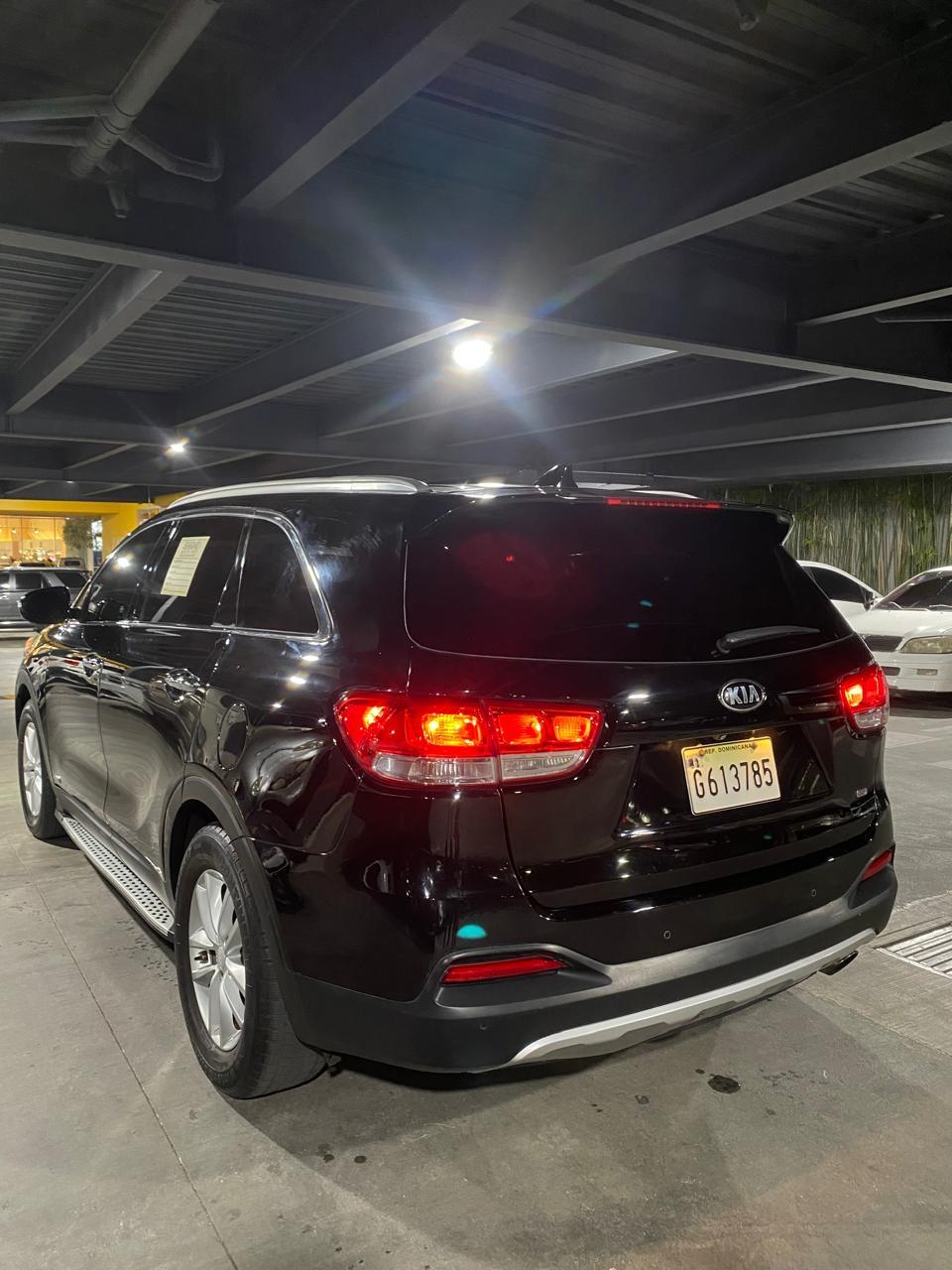 otros vehiculos - Kia sorento LX 2017 6