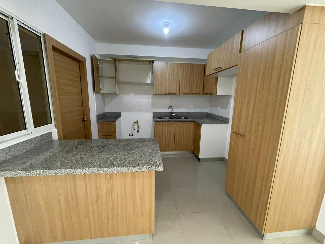 apartamentos - Venta de apartamento en San Isidro 3