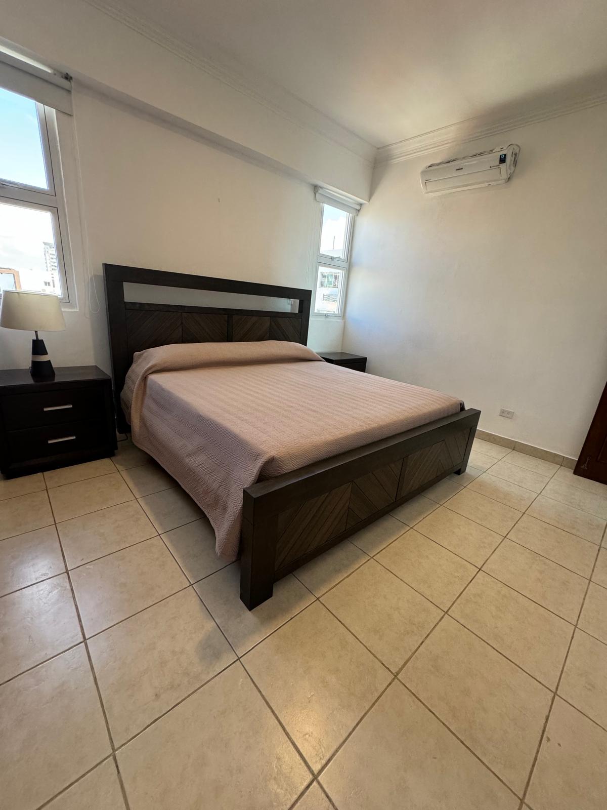 apartamentos - Renta de Apartamento Amueblado Av. Anacaona 0