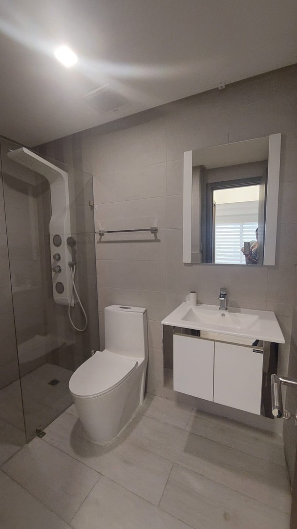 apartamentos - Se vende apartamento y se alquila amueblado apartamento en Torre de Bella Vista 6