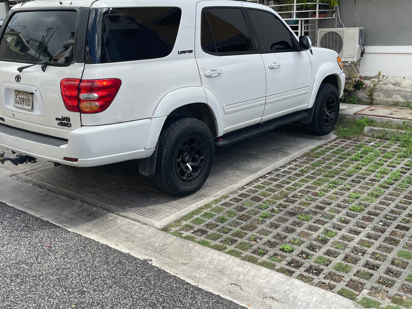 jeepetas y camionetas - Toyota sequoia 20014x4