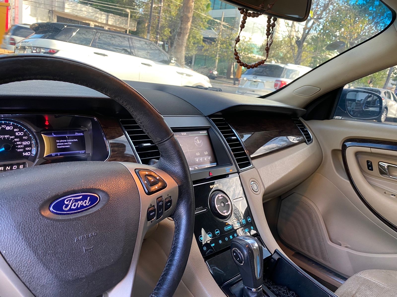 carros - venta Ford Taurus 2013 4