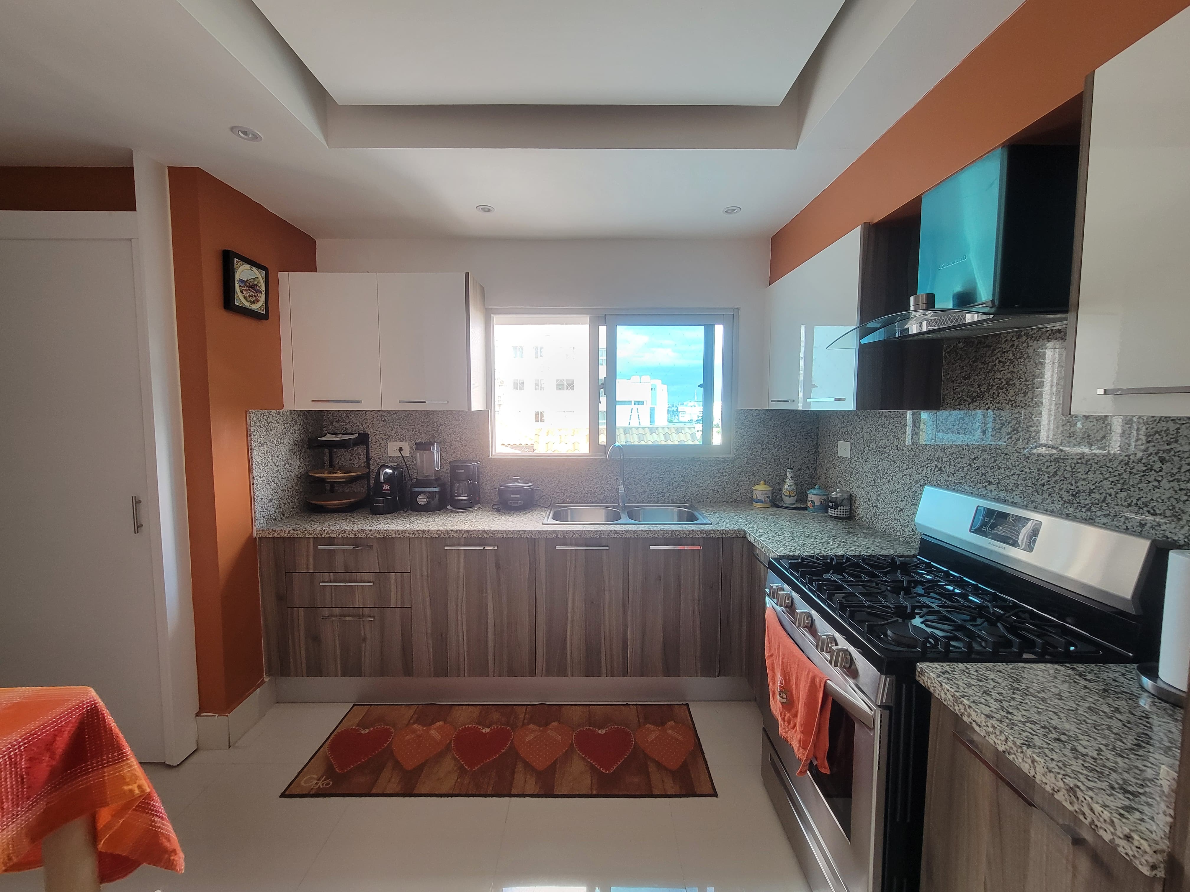 apartamentos - Venta de Apartamento amueblado en Renacimiento 1