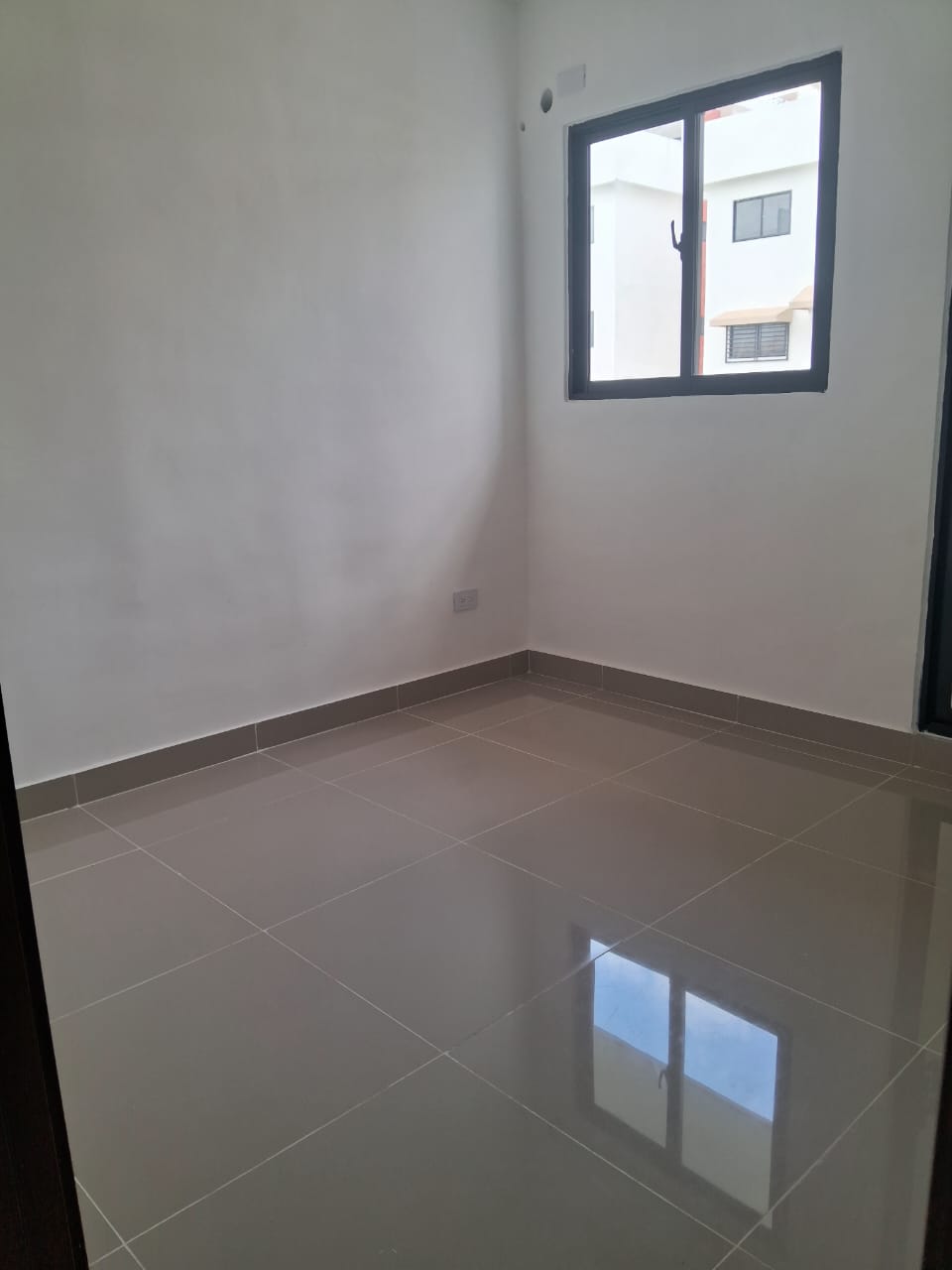 apartamentos - Alquila apartamento Ubicado en Santo domingo este  4