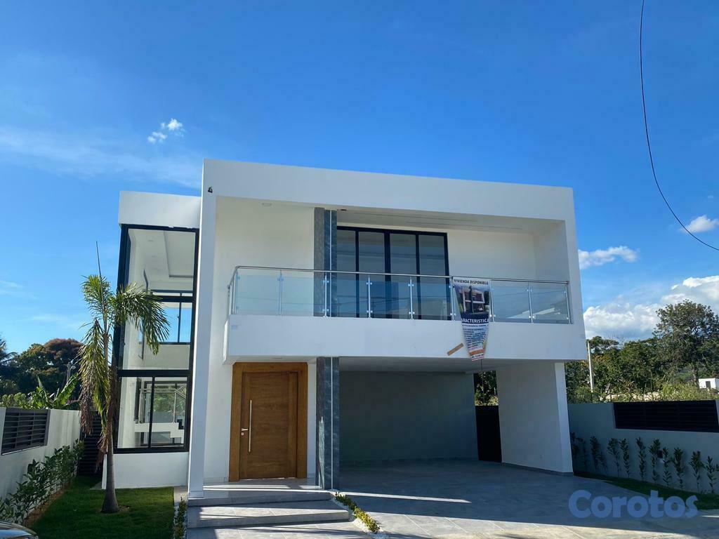 casas - Casa modena en venta en proyecto cerrado en Gurabo 2