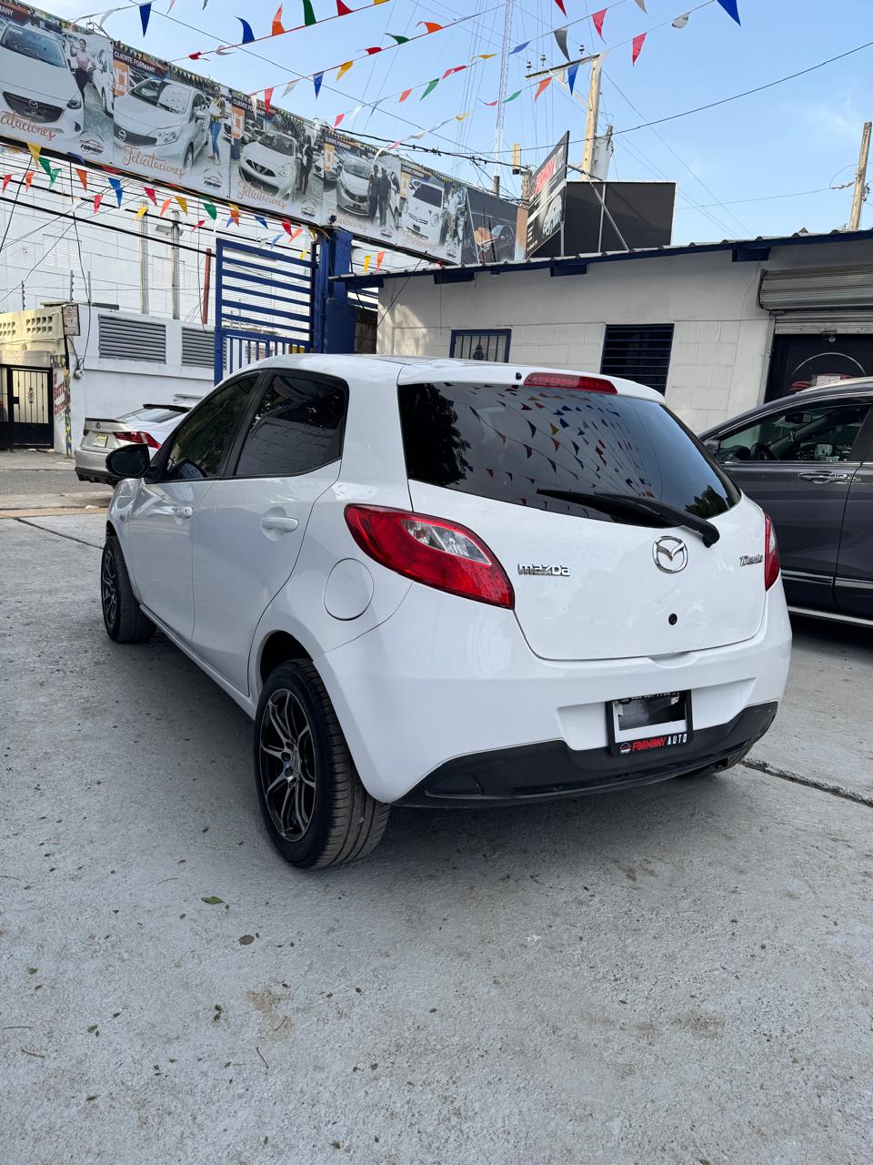 carros - MAZDA DEMIO 4