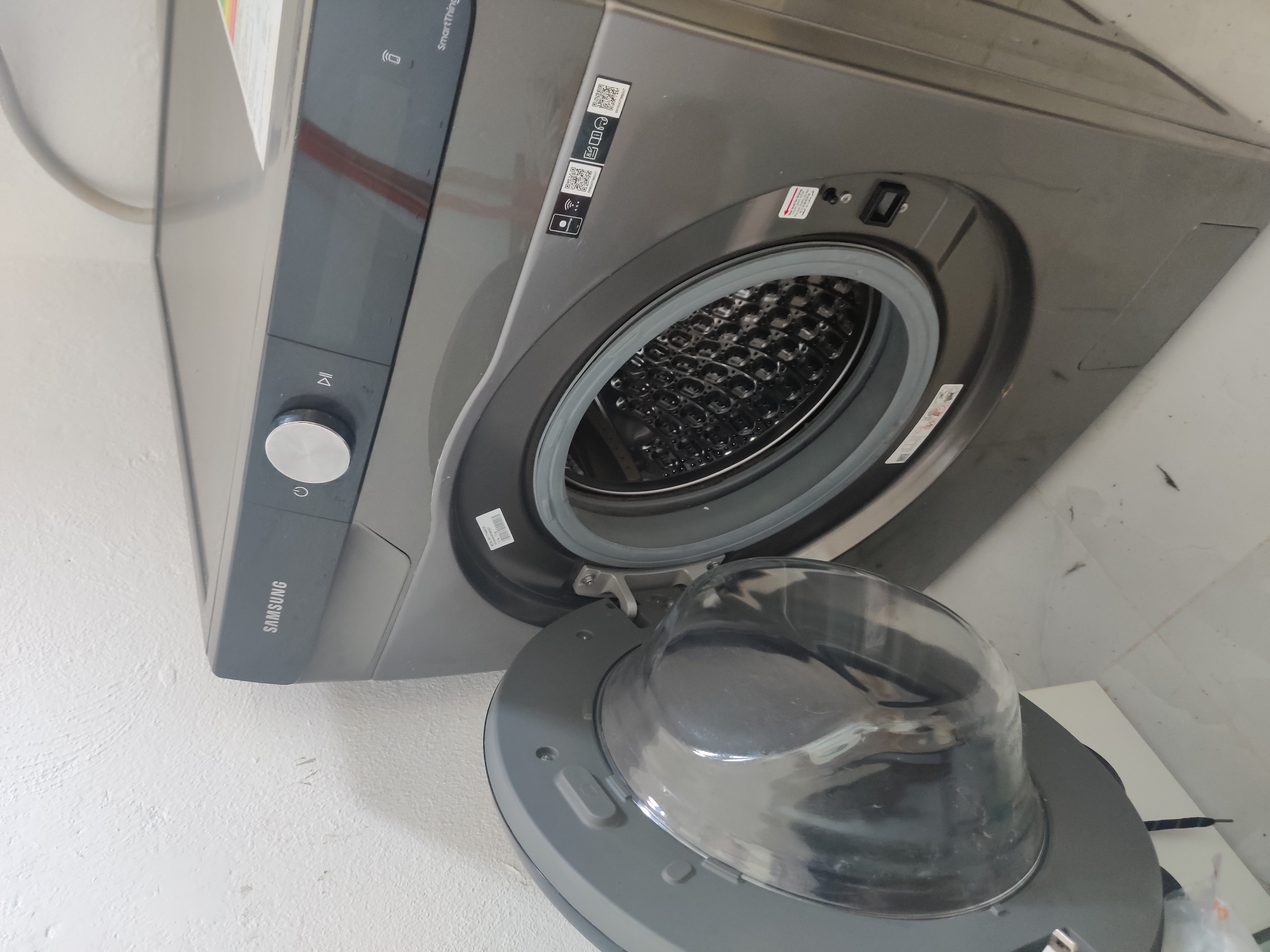 otros electronicos - Se vende por motivos de viaje 