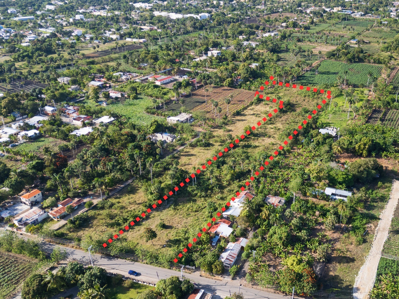 solares y terrenos - Terreno en venta en Monte Adentro, Santiago 1