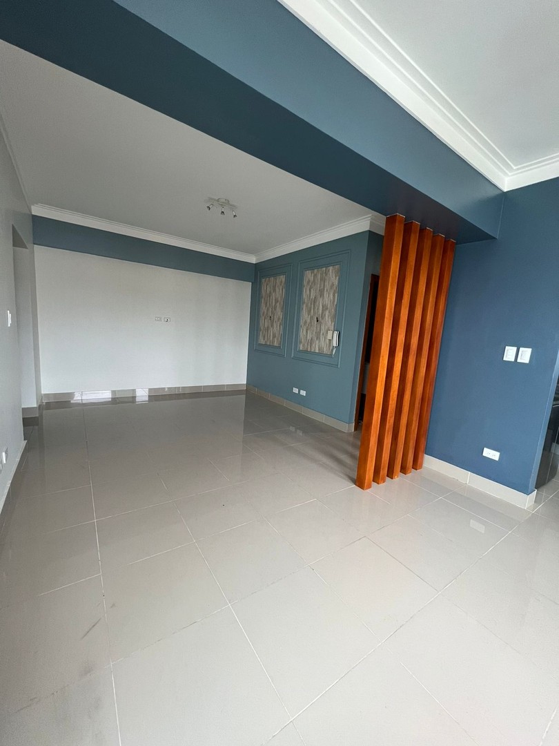 apartamentos - Se vende apartamento en Evaristo Morales 4