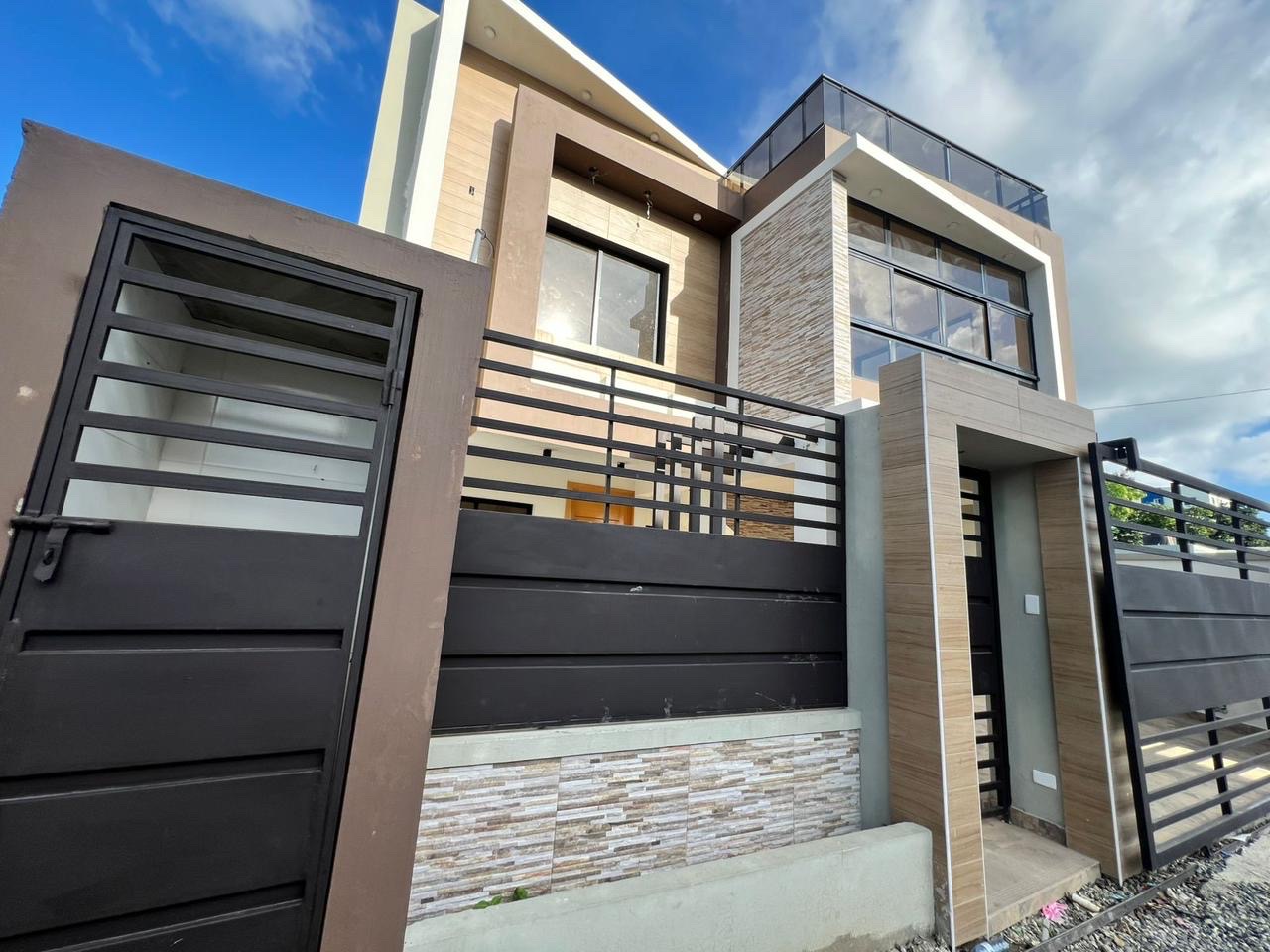 casas - venta de casa en la autopista de san isidro prado brisa oriental  5
