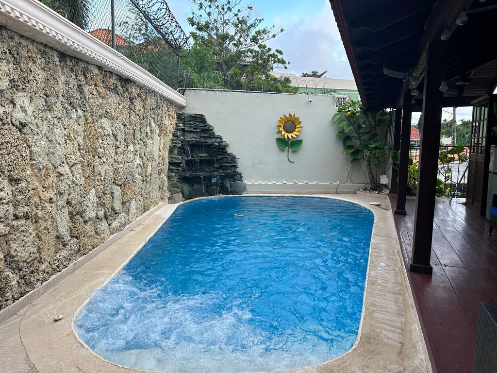 casas - SUPER CASA DE 3 NIV. EN ARROYO HONDO III, OPORT. 6