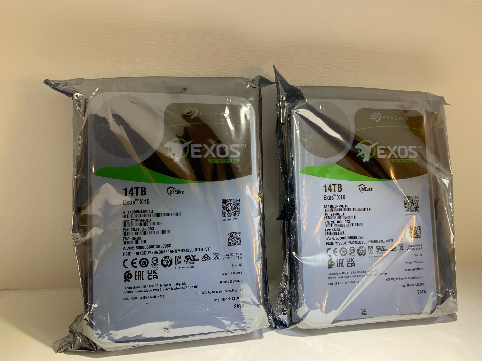 computadoras y laptops - SEGATE 14TB  4