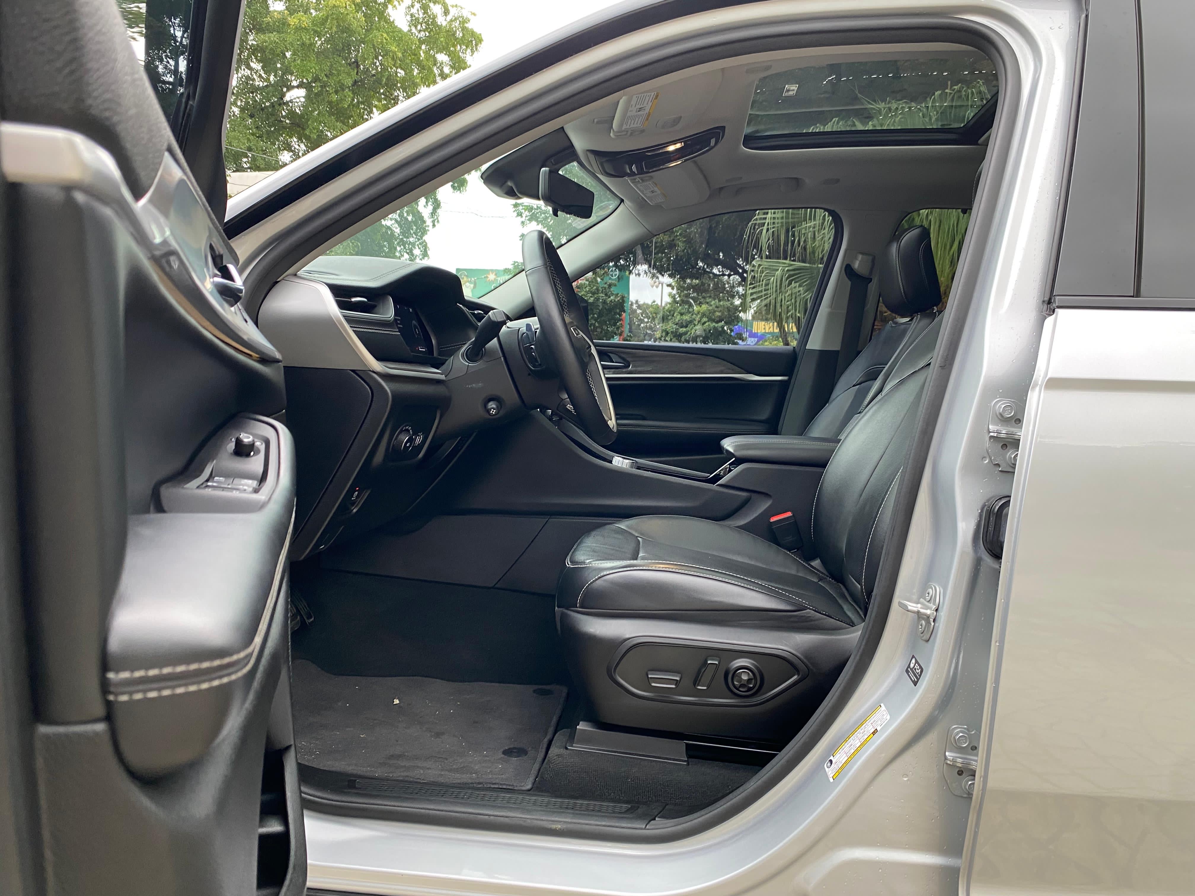jeepetas y camionetas - JEEP GRAND CHEROKEE L 2022  8