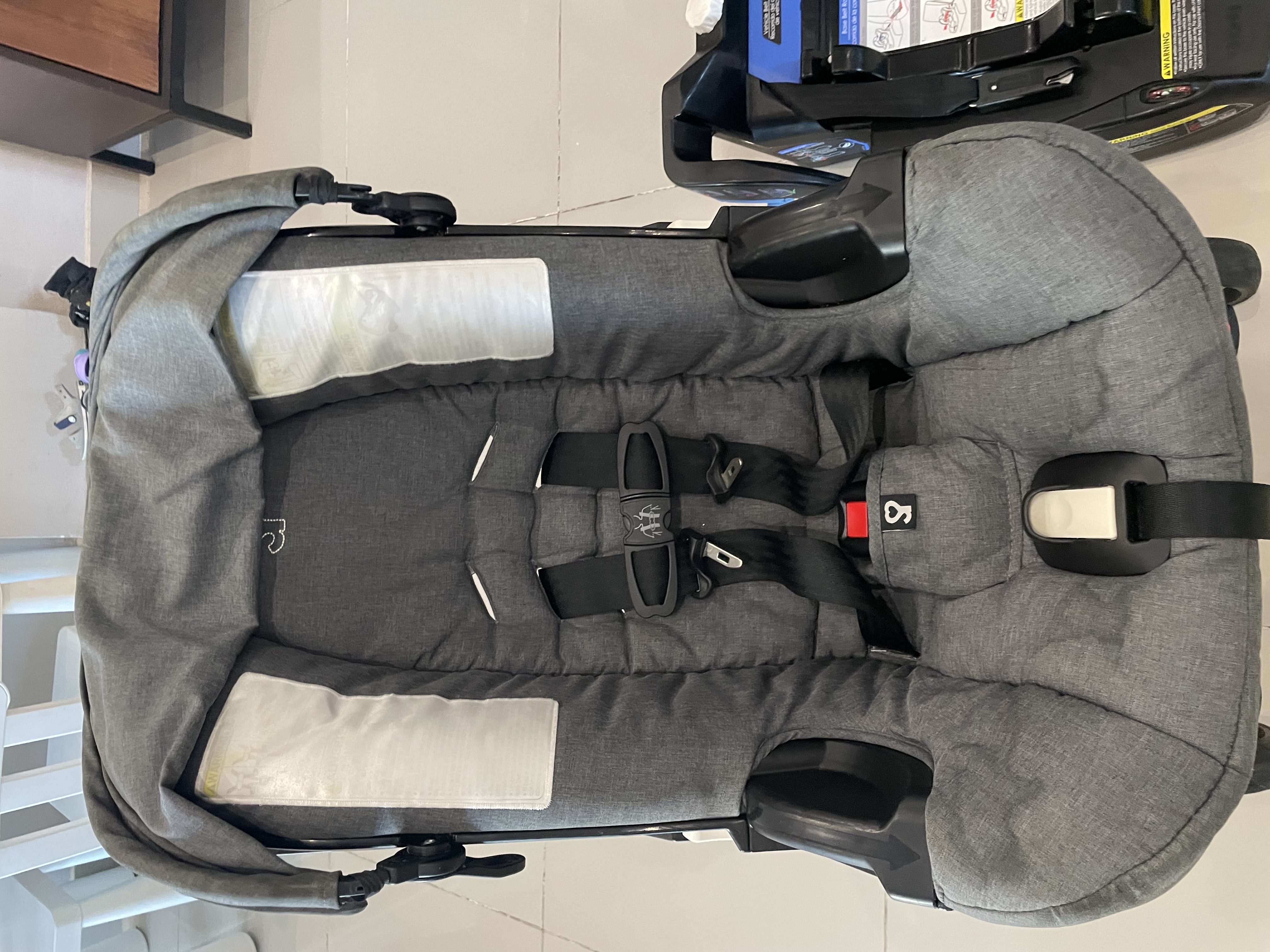 coches y sillas - Coche Doona original con base 1