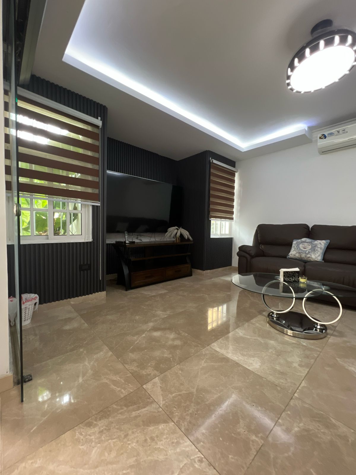 casas - Lujo y Comodidad Los Ríos Casa En Venta 1155 mts 6