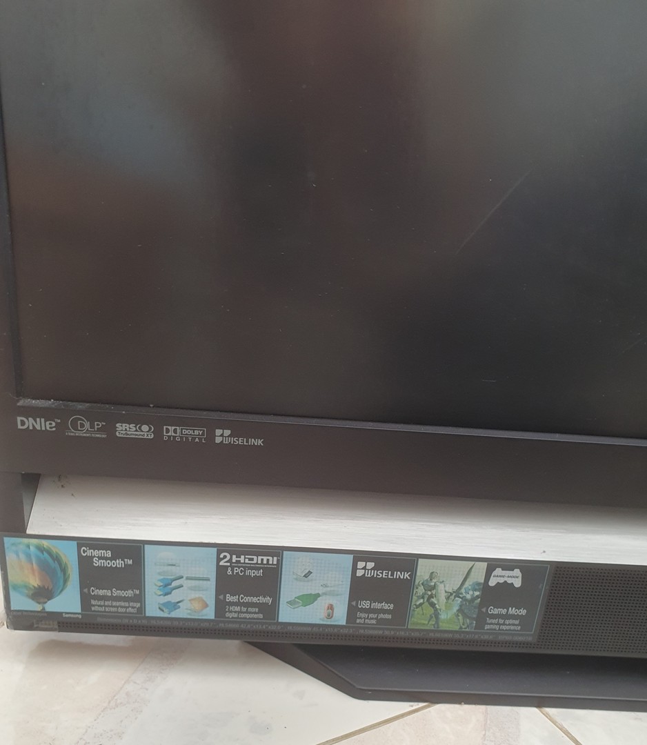 tv - Samsung semi-plana, 52 pulg., excelente estado. 4