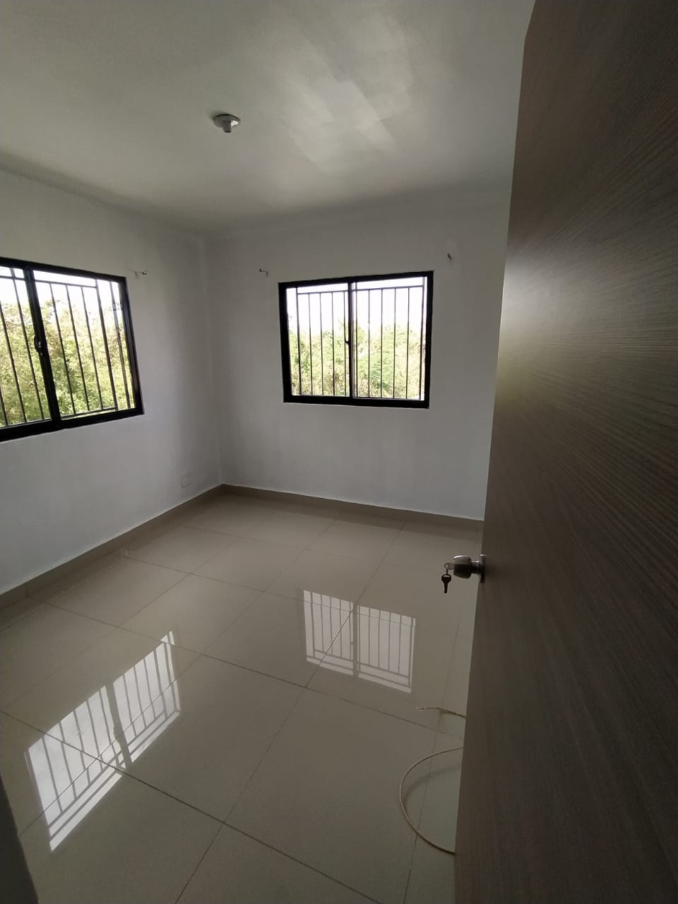 apartamentos - Se renta Apto Ave Ecologica. 3 Hab. 2 Banos. 7