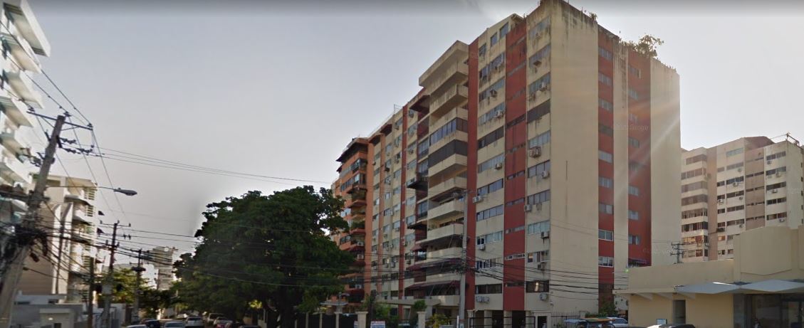apartamentos - Apartamento en naco para reformar 200m2 4