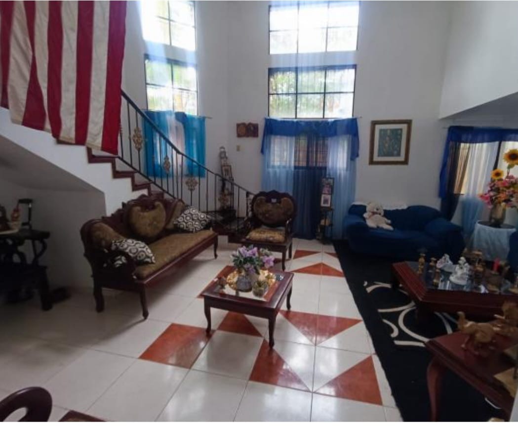 apartamentos - Vendo casa Alameda dos niveles 5 hab con baño dos  1