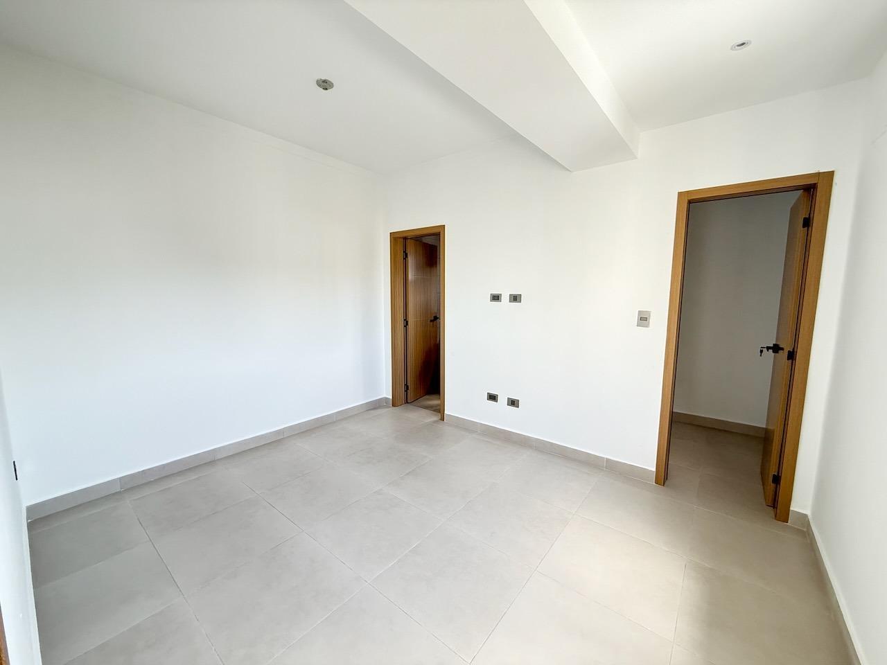 apartamentos - Alquiler con Línea Blanca en Evaristo Morales 5