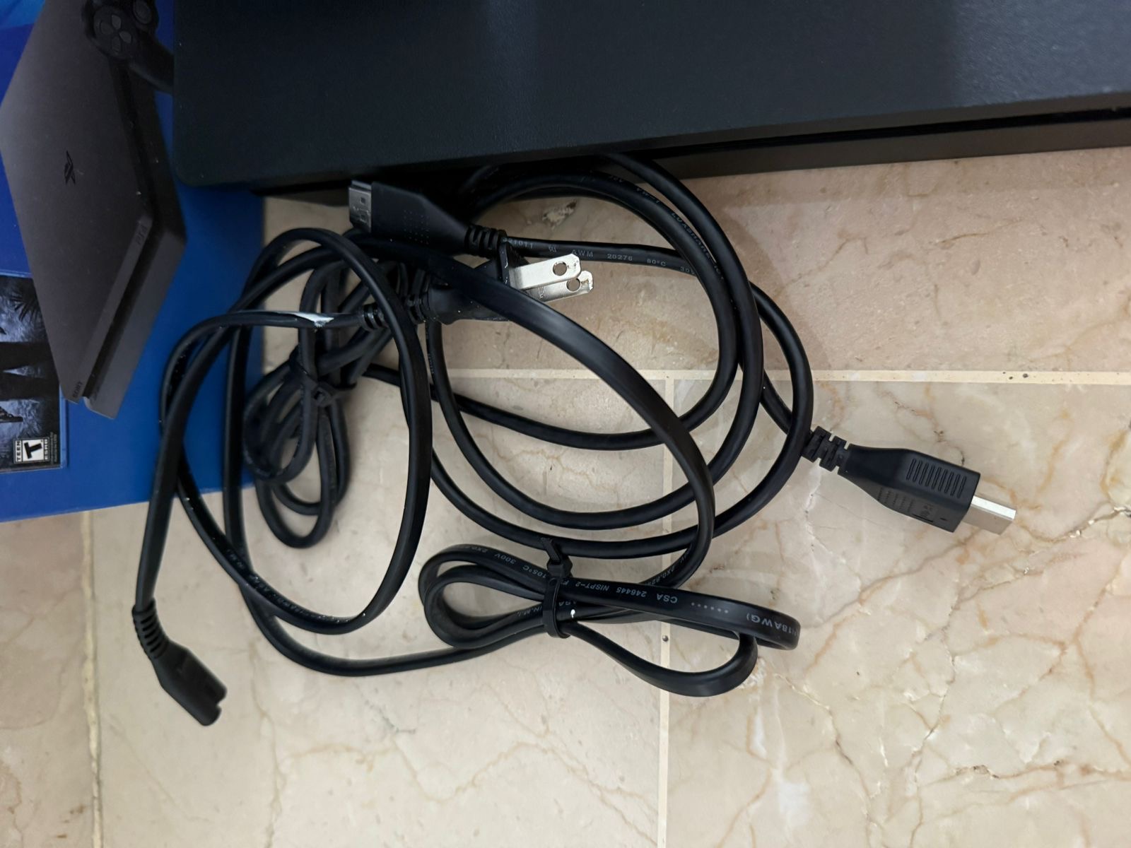 consolas y videojuegos - Playstation 4 slim 500 Gb  4