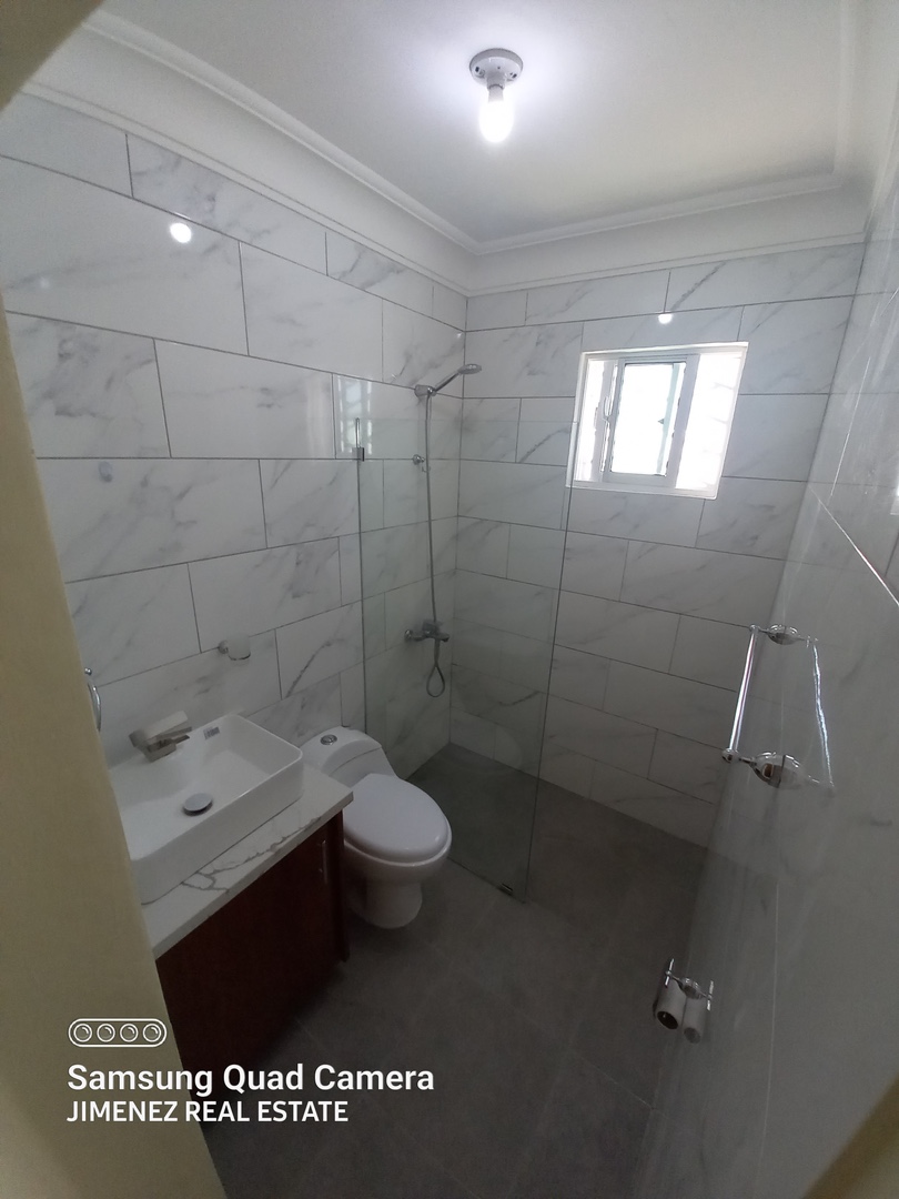 casas - CASA EN RENTA EN SANTIAGO DE LOS CABALLERO  9