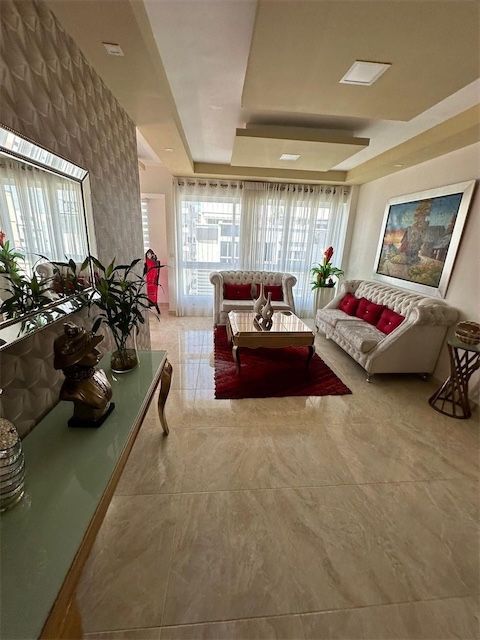 apartamentos - Venta de penthouse de 3 niveles en el mirador sur con 335mts Distrito Nacional 