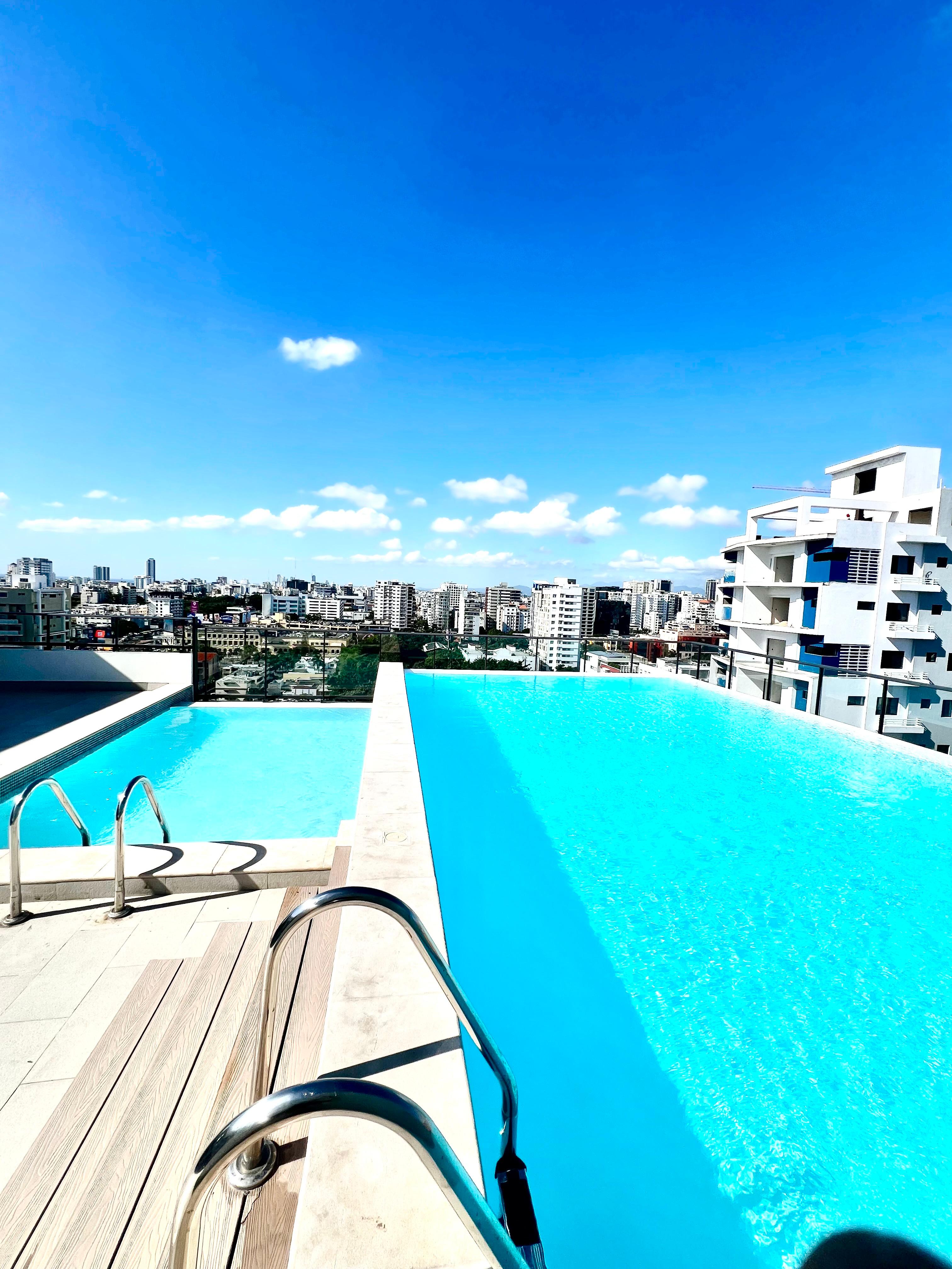 apartamentos - Alquilo apartamento en Naco 0