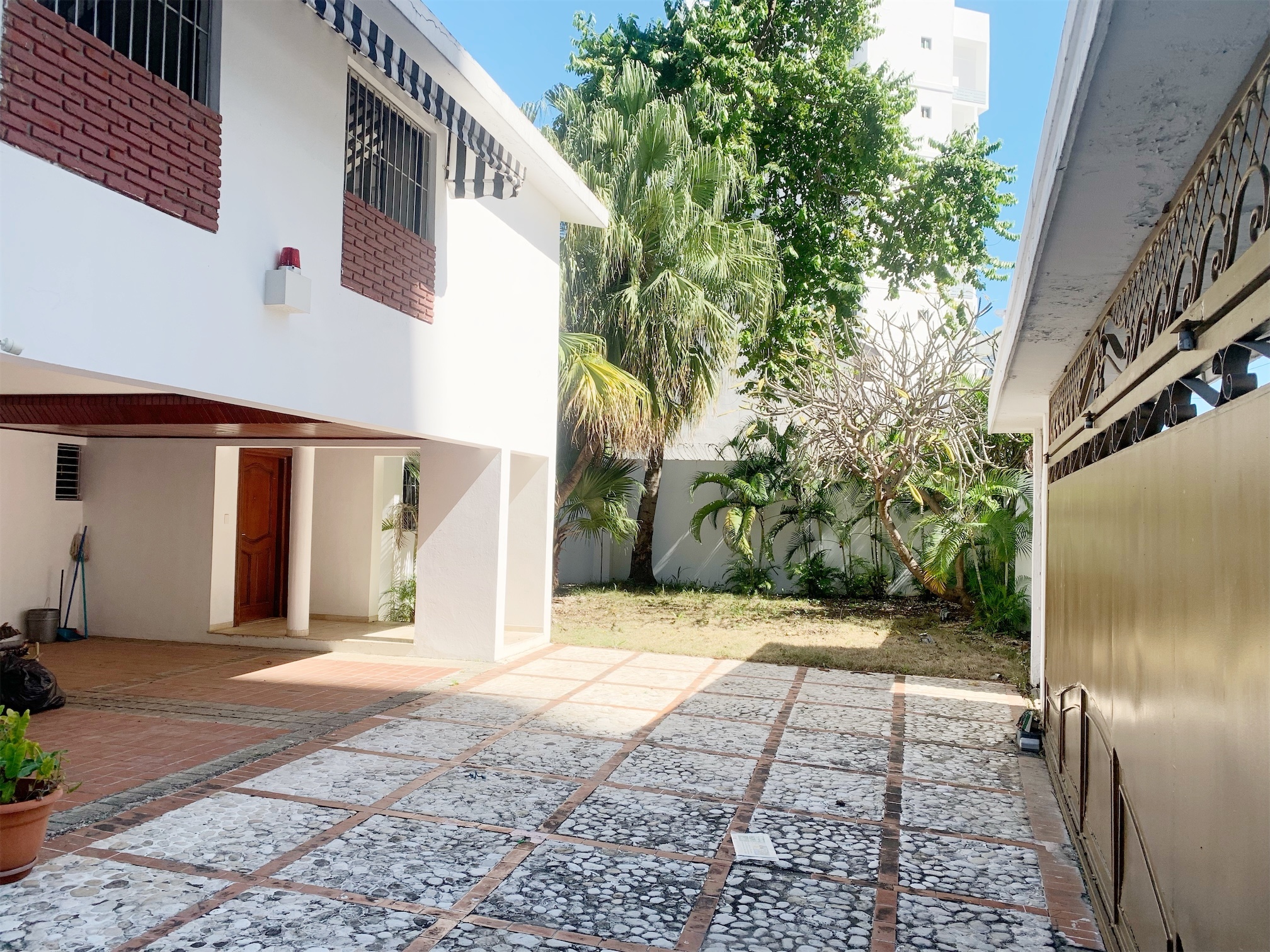 casas - Casa amplia en cacicazgos 8