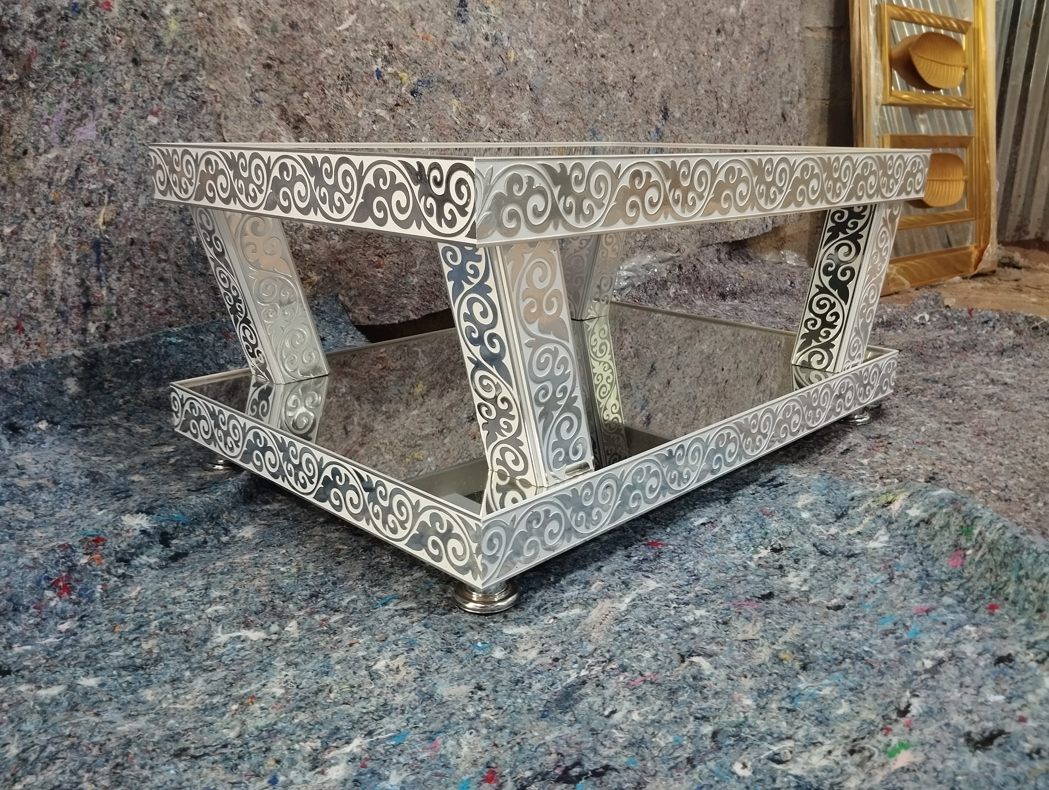 decoración y accesorios - Mesa de centro o para mueble en cristal  0