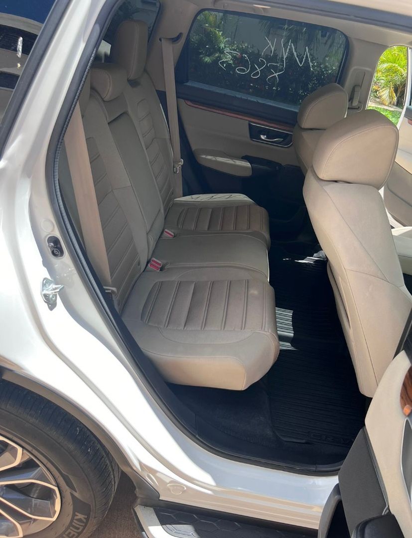 jeepetas y camionetas - CR-V touring año 2022

 1