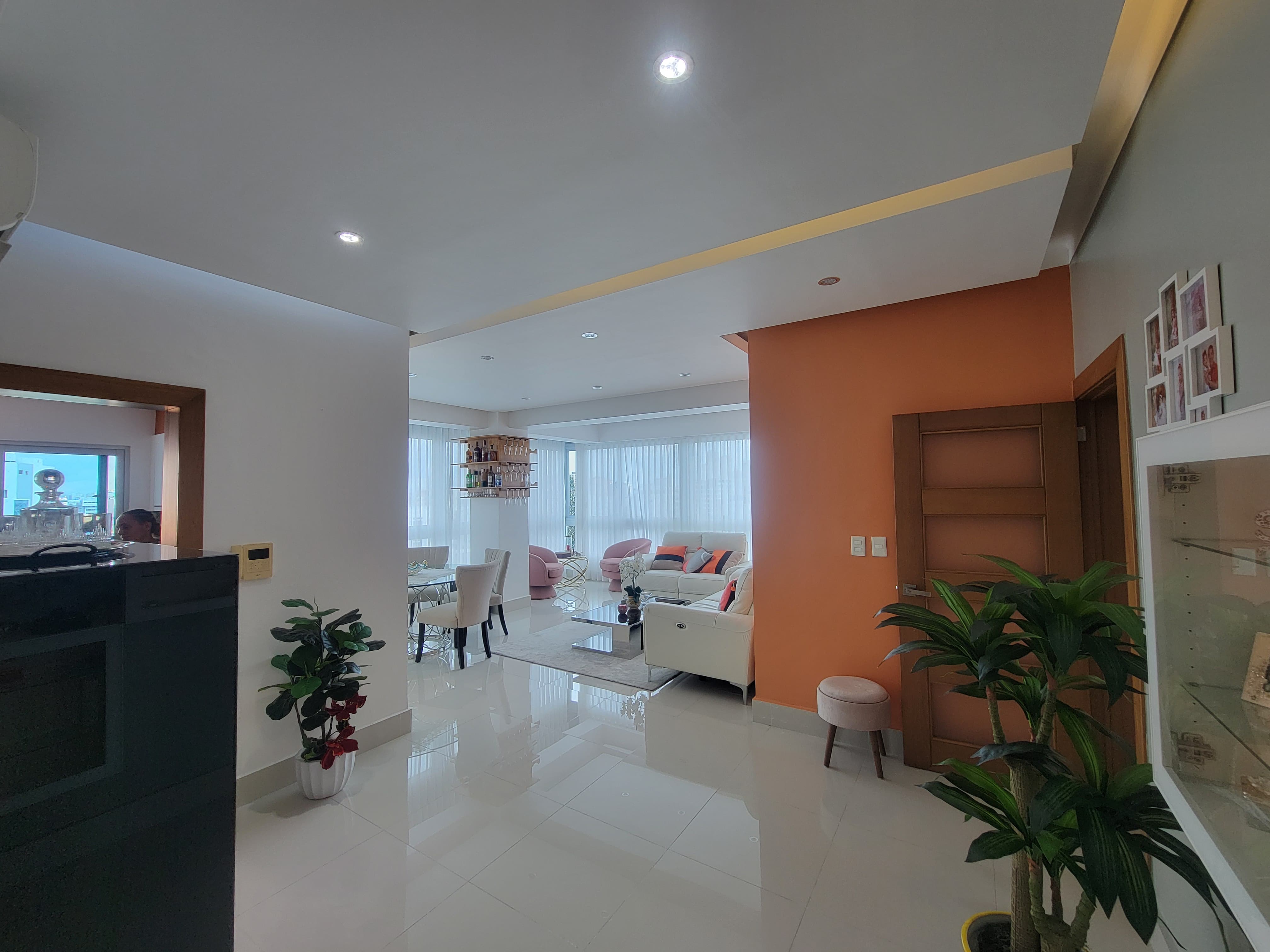 apartamentos - Venta de Apartamento amueblado en Renacimiento 2