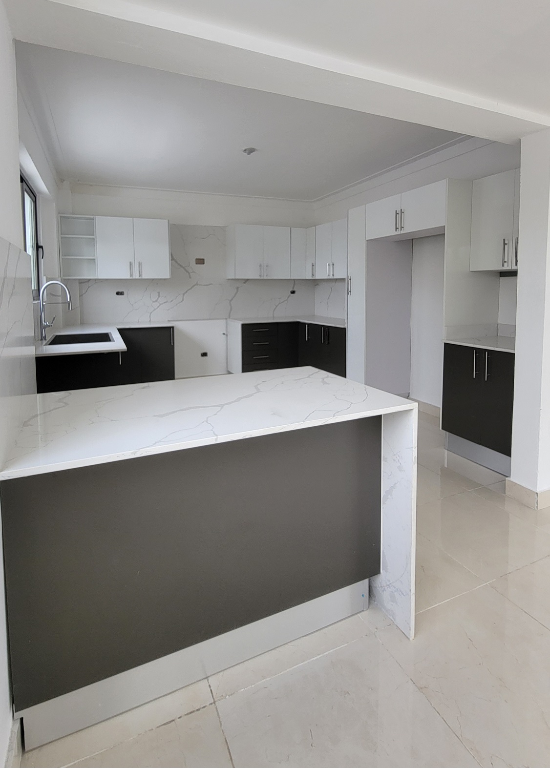 casas - Modernas y Lujosas casas en Altos de Arroyo Hondo2 2