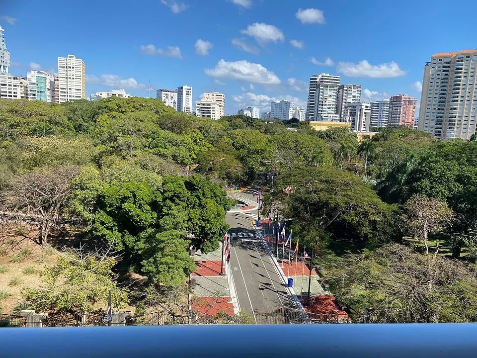 apartamentos - ‼Se alquila amplio apartamento con hermosa vista al parque iberoamericano. 5