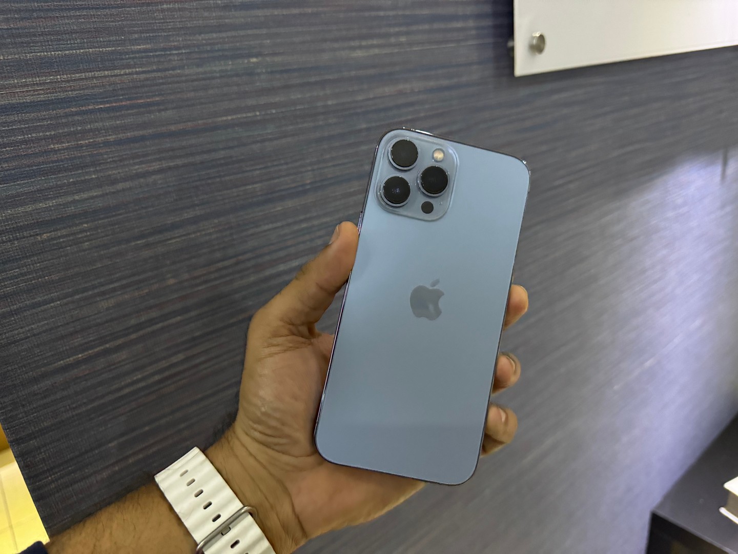 celulares y tabletas - iPhone 13 Pro Max 256GB Blue Sierra, Como Nuevo, Desbloqueado