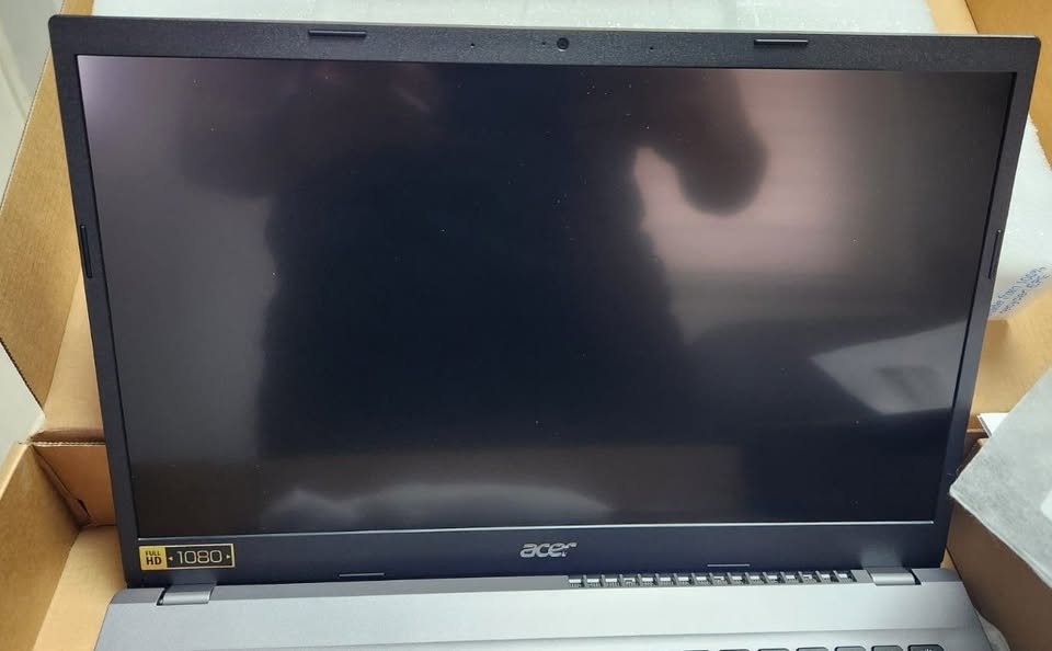 computadoras y laptops - Laptop HP Elitebook Touch 14" FHD Ryzen 5 Pro 3500 5