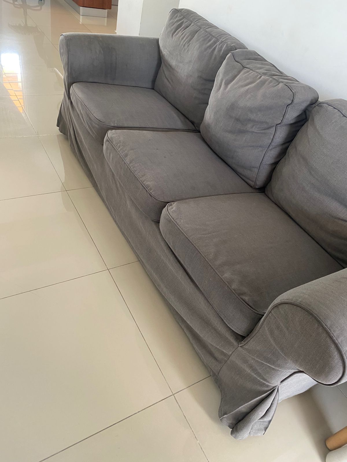 muebles y colchones - Sofa de 3 plazas gris de IKEA 1