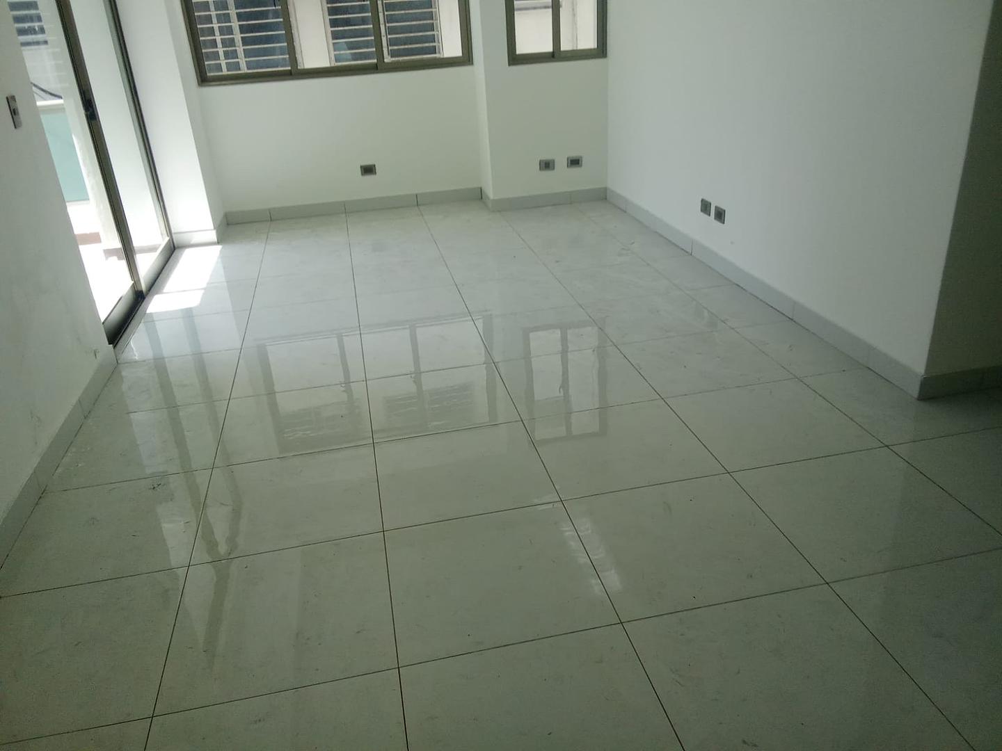 apartamentos - Se alquila Penthouse nuevo en bella vista. 3