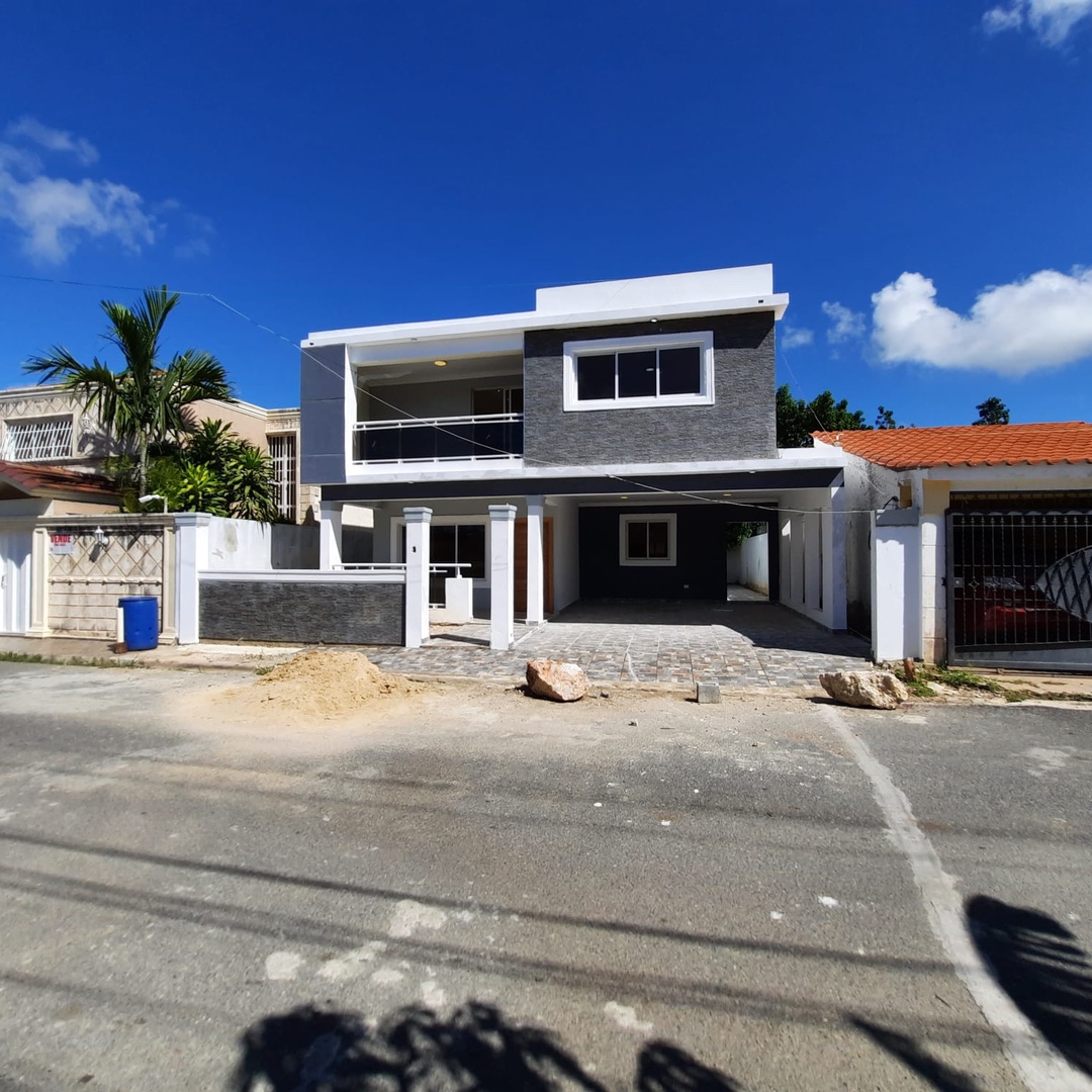 casas - Casa en la autopista de san Isidro prado oriental 