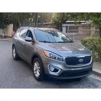 jeepetas y camionetas - Kia Sorento 2017. 4x4. 3 filas asientos. IMPORTADA 2