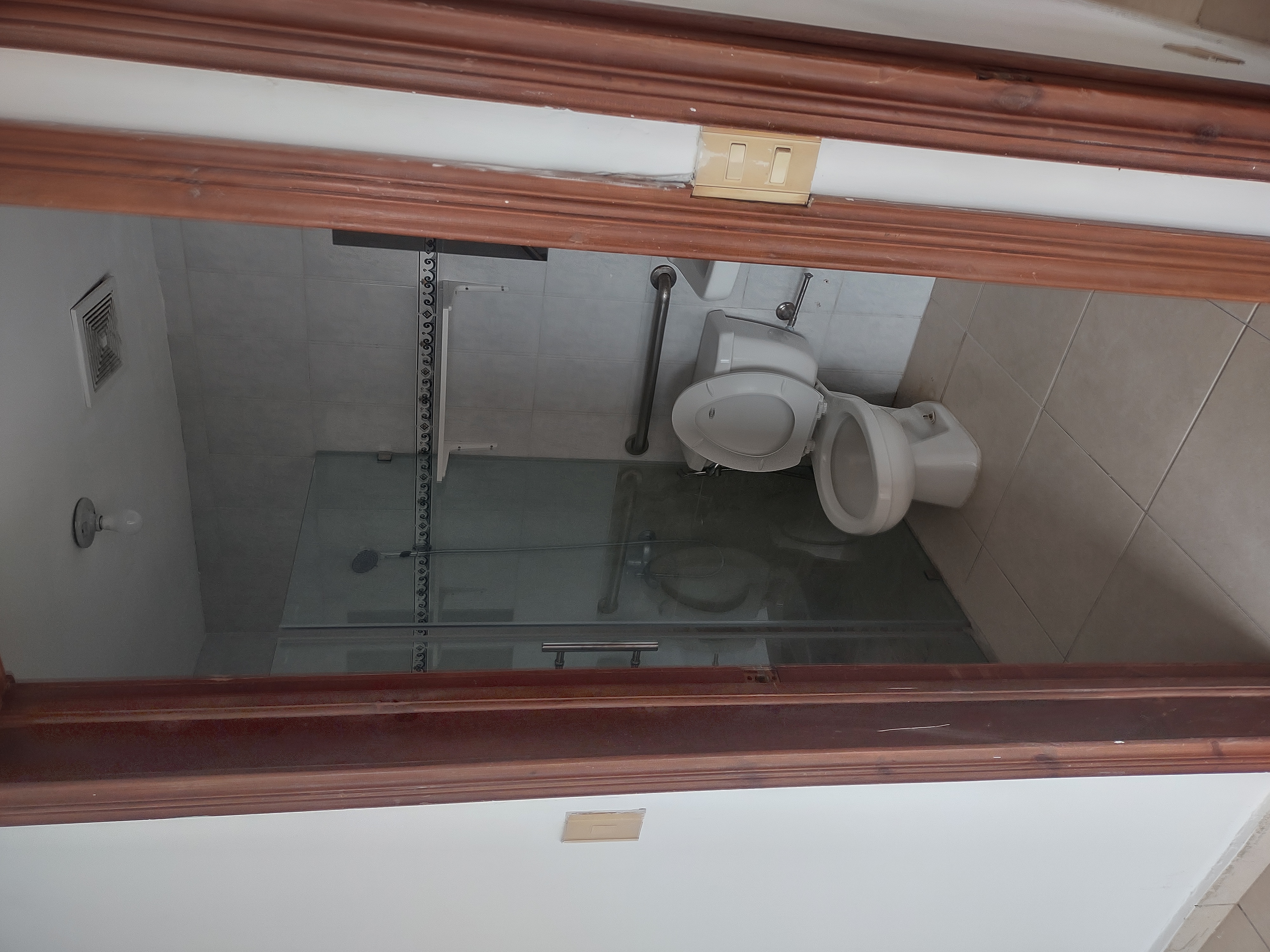 apartamentos - APARTAMENTO EN ALQUILER A UNA ESQUINA DE LA UASD 4