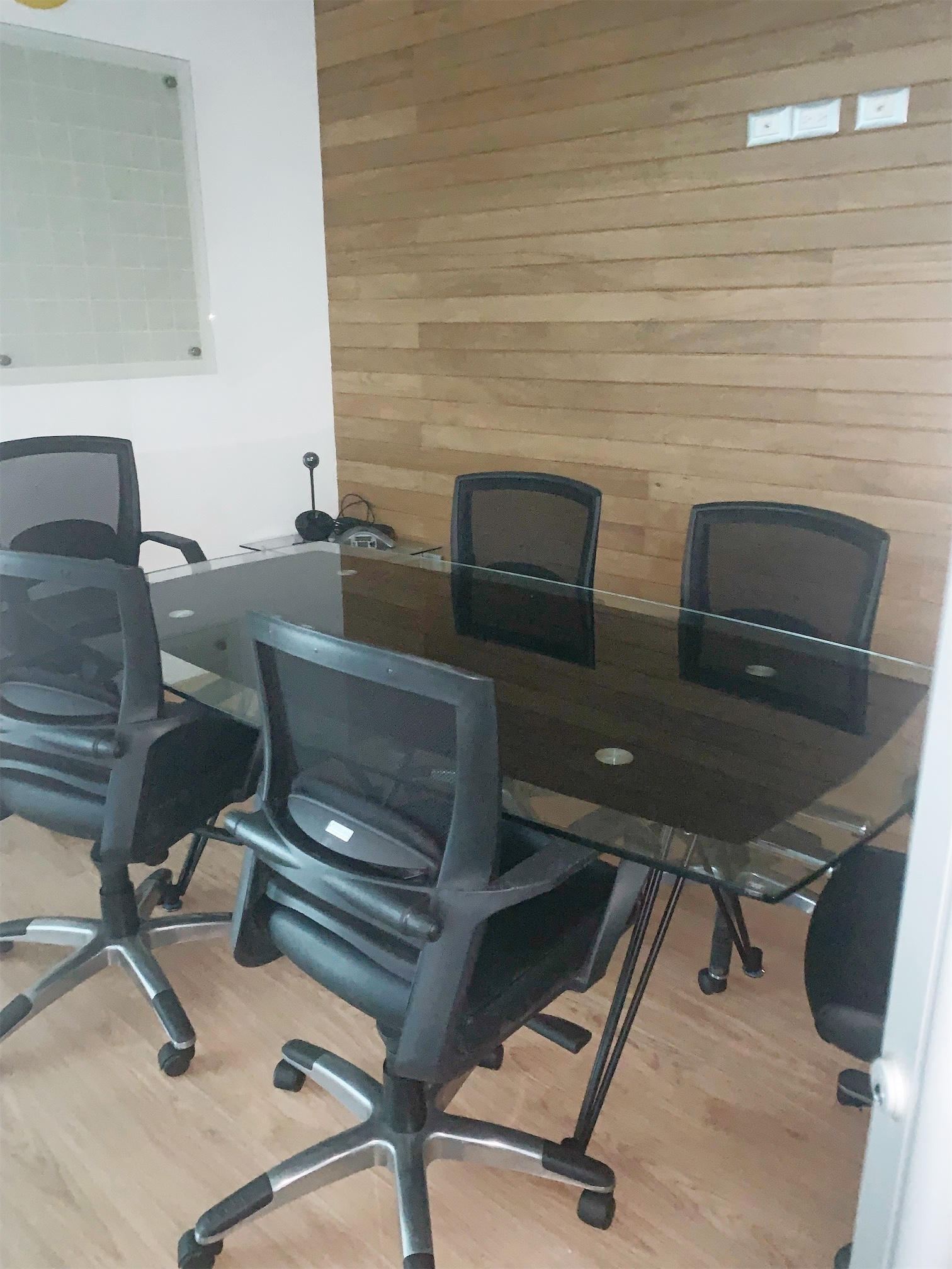 oficinas y locales comerciales - Oficina corporativa primer nivel  4