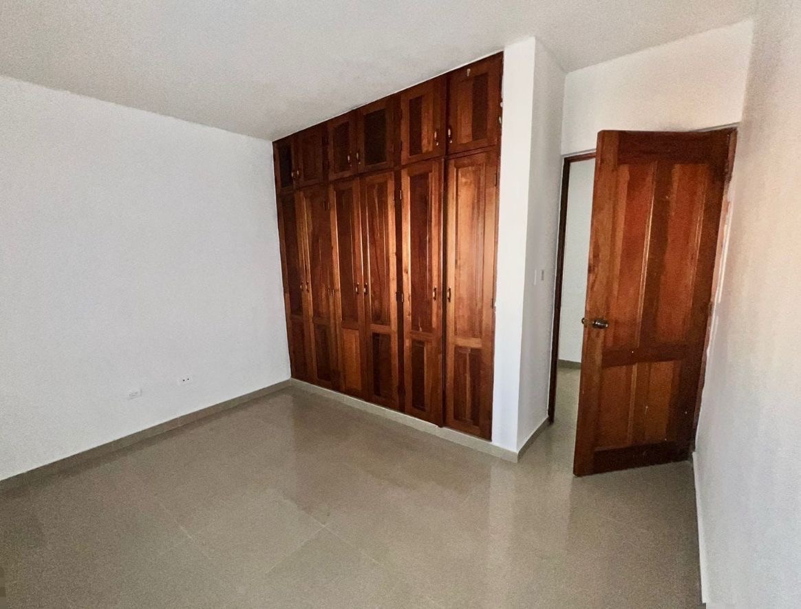 apartamentos - venta de apartamento tercer piso con 97mts en Alma Rosa 1 Santo Domingo este  5