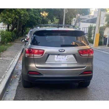 jeepetas y camionetas - Kia Sorento 2017. 4x4. 3 filas asientos. IMPORTADA 3