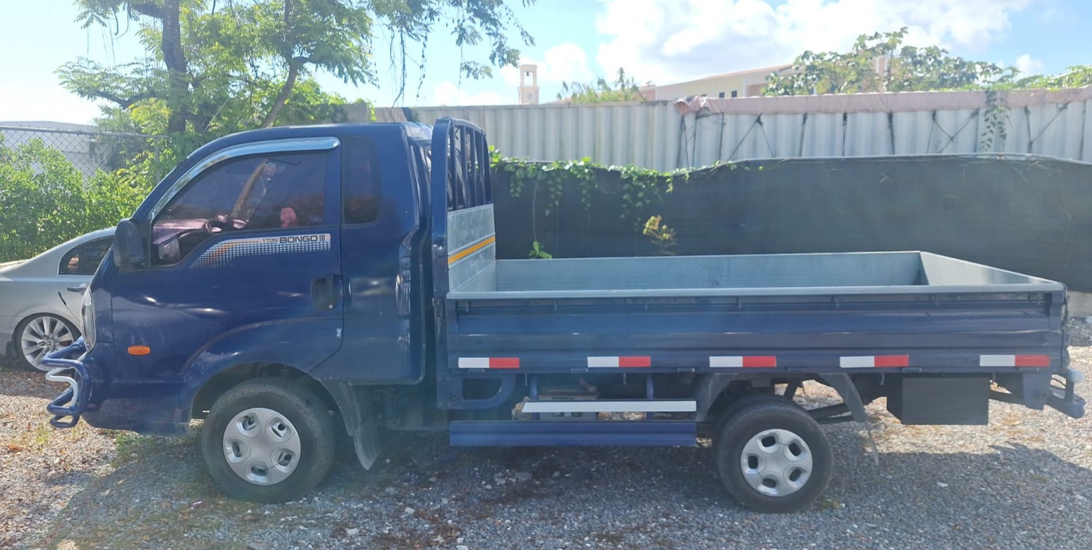 otros vehiculos - CAMION KIA BONGO 3 AÑO  2016  4