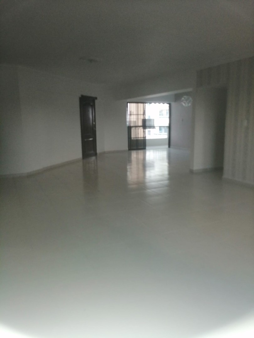 apartamentos - Se alquila apartamento en Bella Vista 1